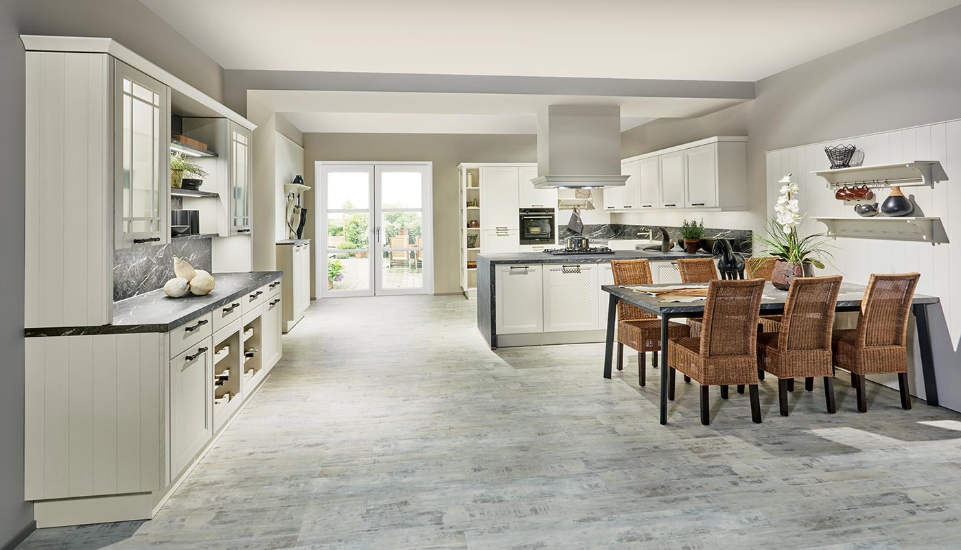 Choose an open kitchen for a friendly interior